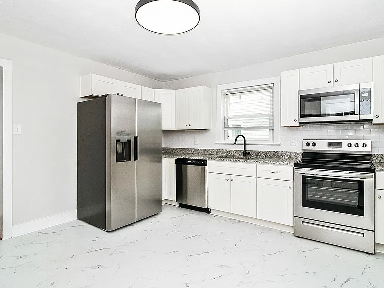 Stainless Steel with dishwasher