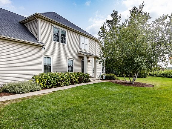 2nd image of 26507 W Countryside Ln