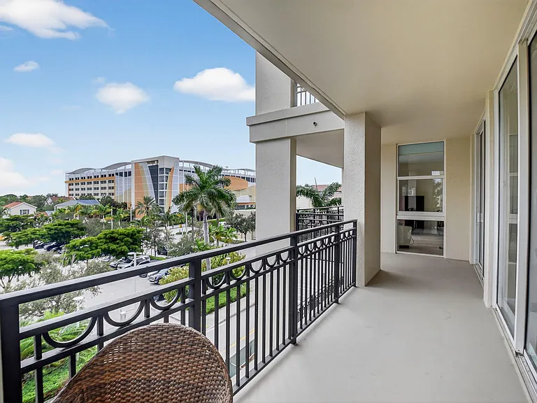 550 Okeechobee Blvd #423 — Photo 49