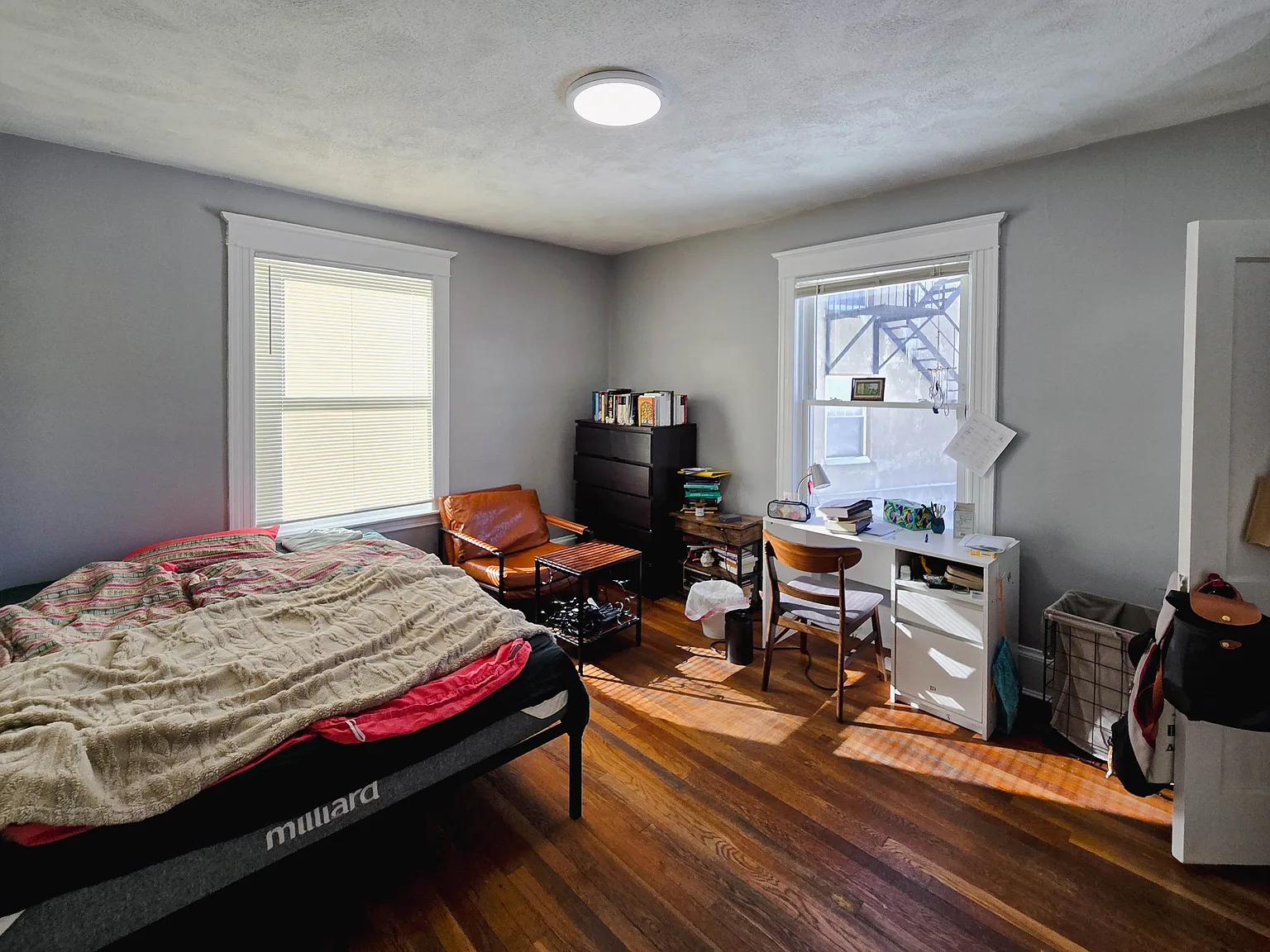 4 bed, 1400 sqft, $7,200 — Photo 4
