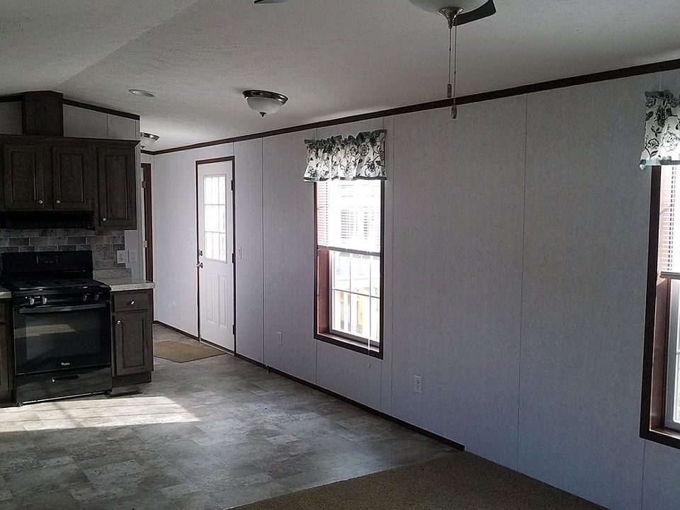 2nd image of 37 Hurd St Lot 7