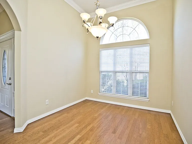 1250 Torbay Trce — Photo 7