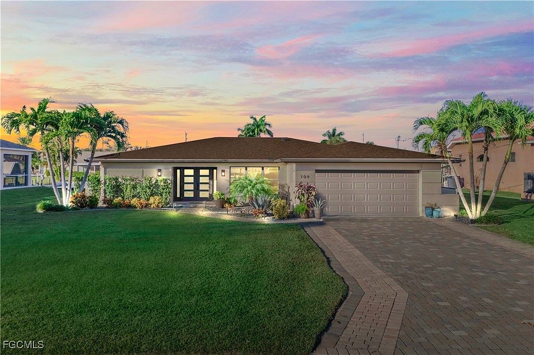 109 SE 40th Ter, Cape Coral, FL 33904 | Zillow