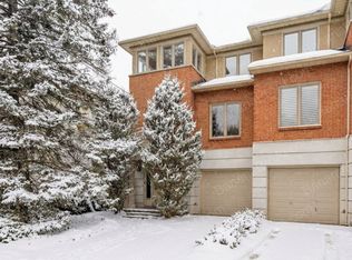 29 Aylmer Ave, Ottawa, ON K1S 2W8