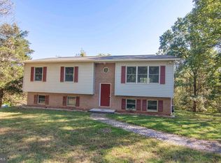 426 Sugar Maple Rd, Front Royal, VA 22630
