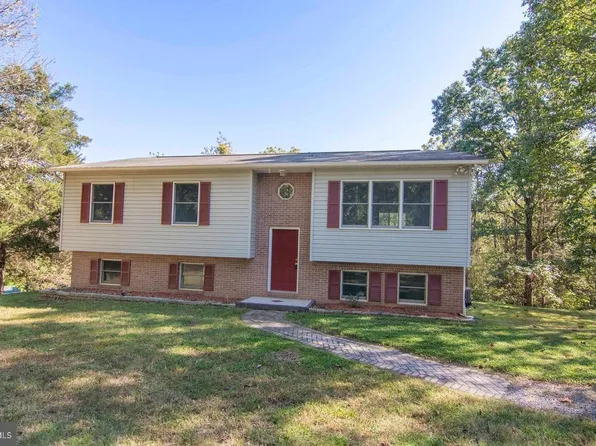 426 Sugar Maple Rd, Front Royal, VA 22630