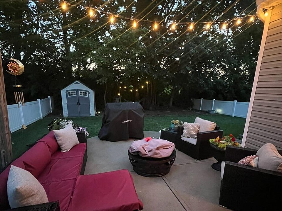 2nd image of 4855 Fosterson Dr