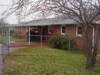 2nd image of 109 Circle Rd #Lee