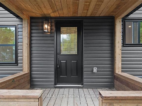 3rd image of 71 Taylor Rd
