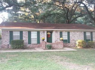 7070 Lee Cir W, Irvington, AL 36544