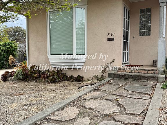 3rd image of 841 Grove St