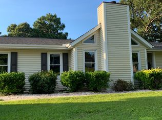 2817 Saint Ives Rd, Columbia, SC 29223