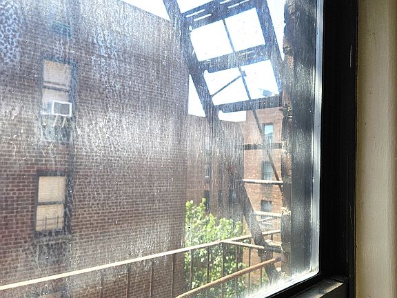5th image of 2241 Holland Ave APT 5A