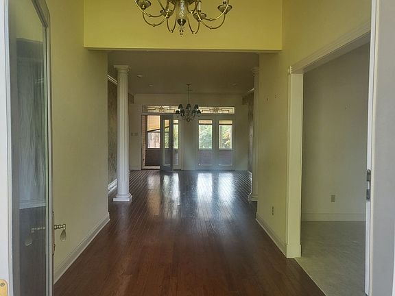 5th image of 234 Belle Meade Pl