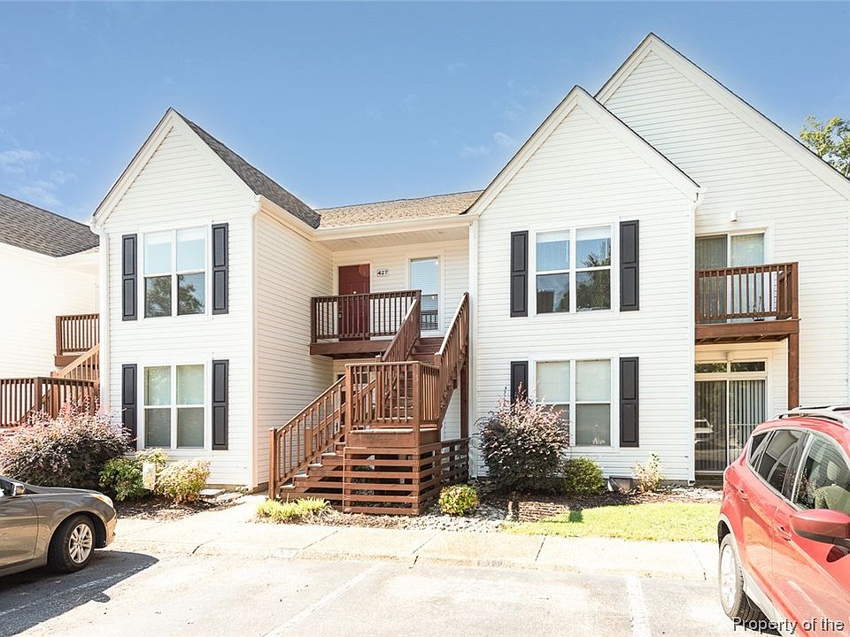 1st image of 427 Persimmon Dr