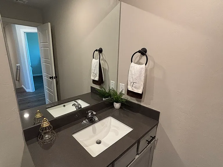 7715 Owen Ln #7715 — Photo 7