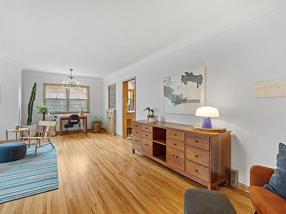 4th image of 4339 Penn Ave N