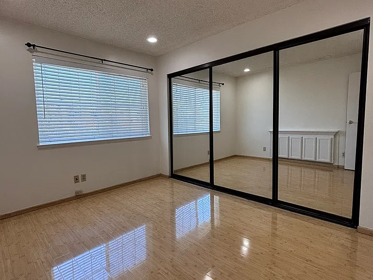 2994 Park Place Cmn — Photo 25
