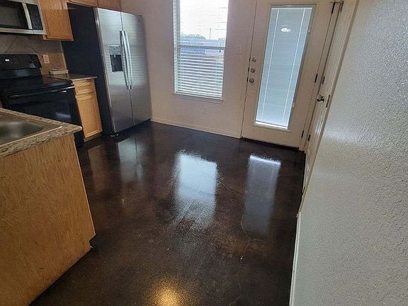 3rd image of 804 N 3rd St #B
