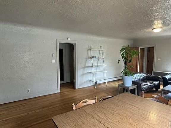 3rd image of 2023 9th Ave
