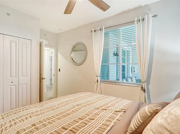 12550 Galapagos Ct #106 — Photo 31