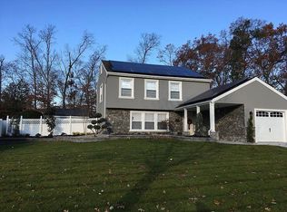 20 Cambridge Dr, Jackson, NJ 08527