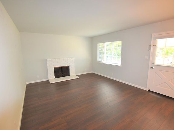 5th image of 1124 Kentwood Ave