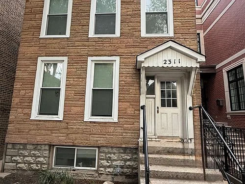 2311 N Greenview Ave #1F Photo 1