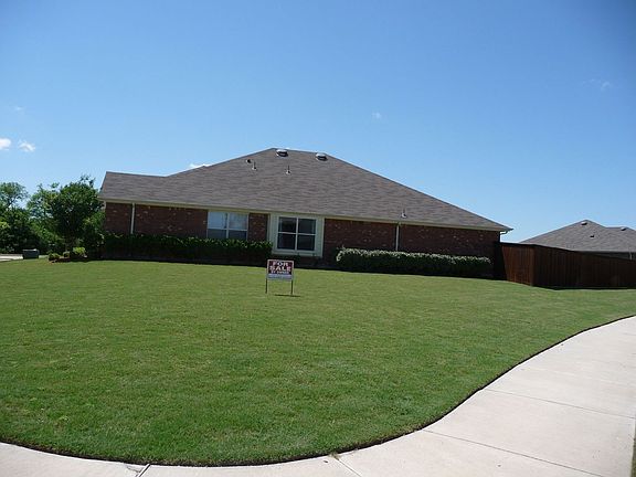 2nd image of 4010 Hillhaven Dr