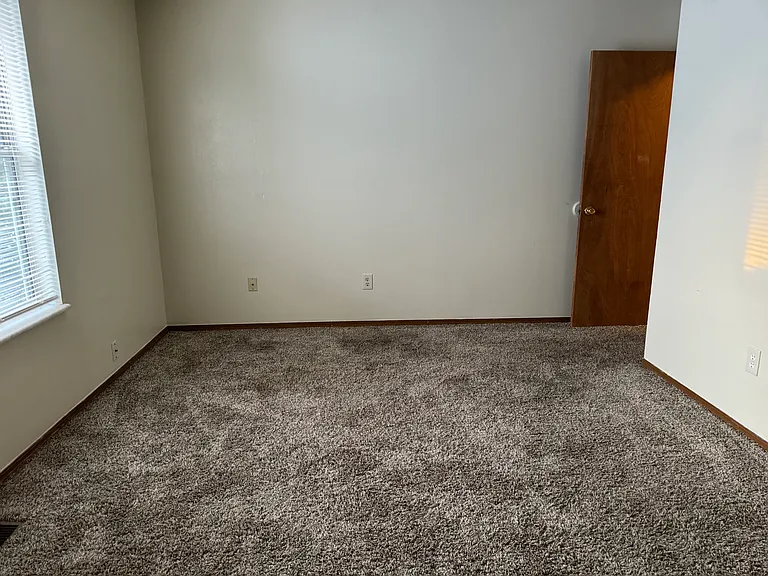 1210 W Main St #C — Photo 28
