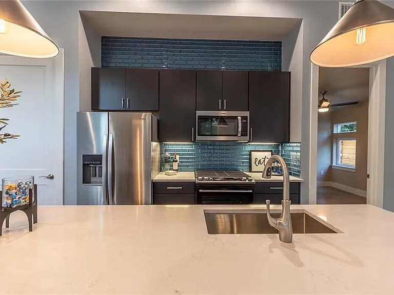 1142 Eleanor St #2-78721 — Photo 28
