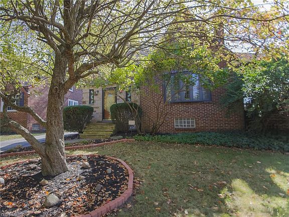 2nd image of 17505 Bradgate Ave