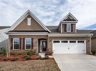 1613 Sassafras Ct, Fort Mill, SC 29715