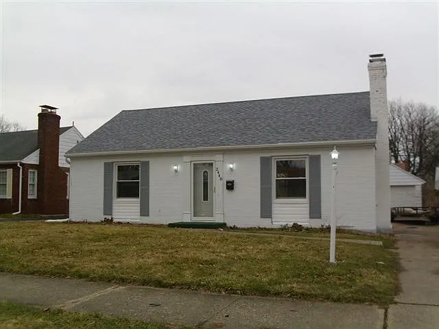 2448 Rugby Rd photo 1