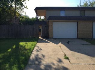 6316 Woodmont Ct, Fort Worth, TX 76133