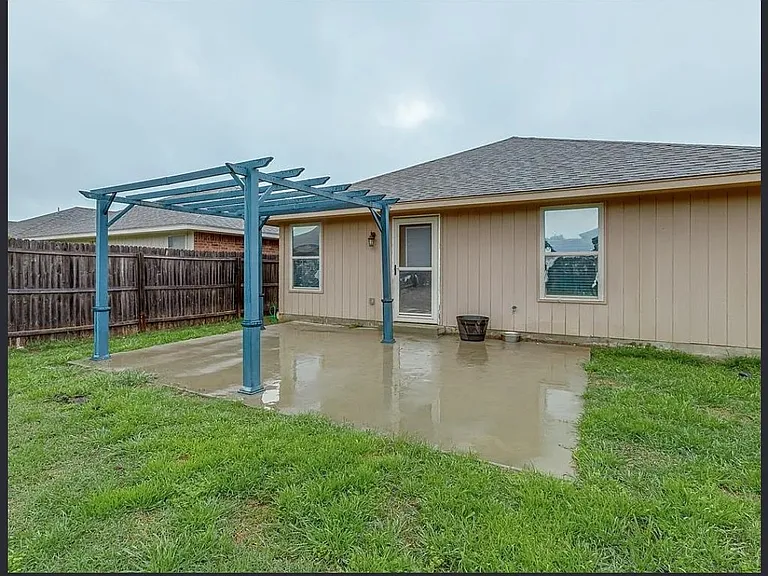 19725 Serenade Way — Photo 21