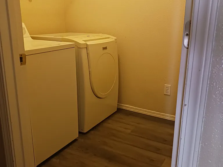 7600 Red Finch Ct NW — Photo 5