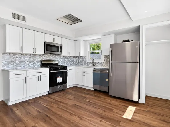 290-92 Louis St Floor 1, Hackensack, NJ 07601