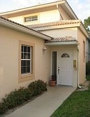 1st image of 670 Luisa Ln APT 4