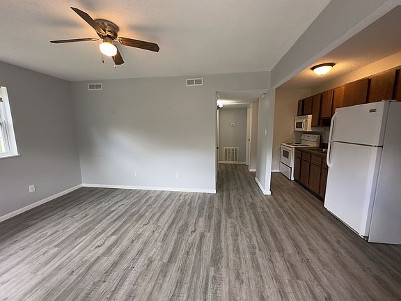 2nd image of 205 Long St #11191765