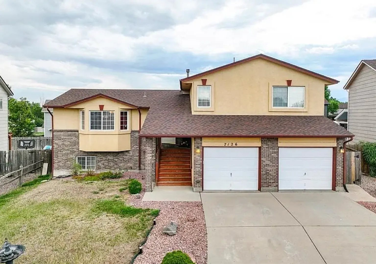 Spacious 5-Bedroom Home with Bonus Entertainment Room & Low-Maintenance Yard — Photo 1
