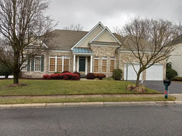 510 French Point Ct, Millersville, MD 21108