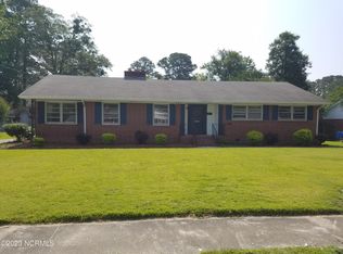 1403 Sutton Dr, Kinston, NC 28501