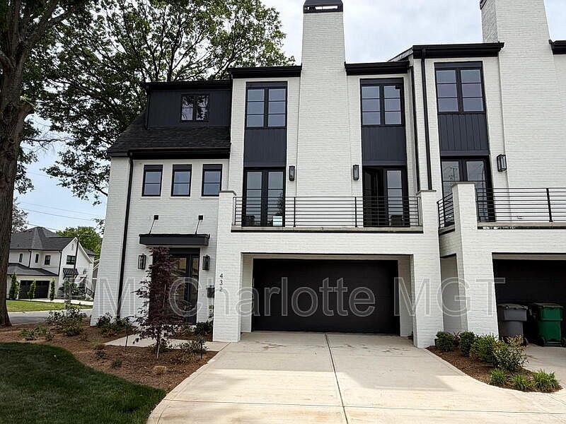 1st image of 432 Dover Ave