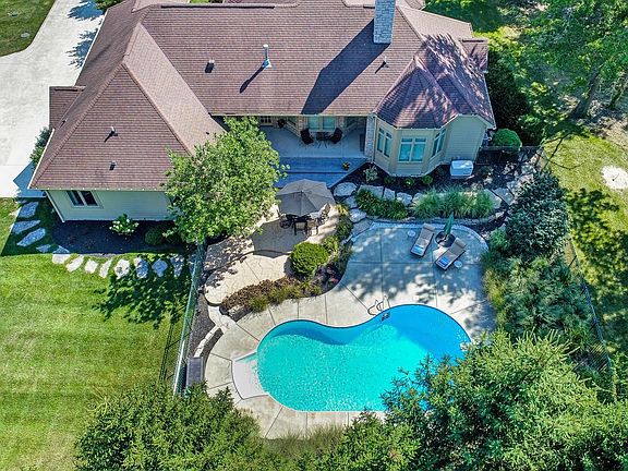 3rd image of 2780 Sweet Clover Ln