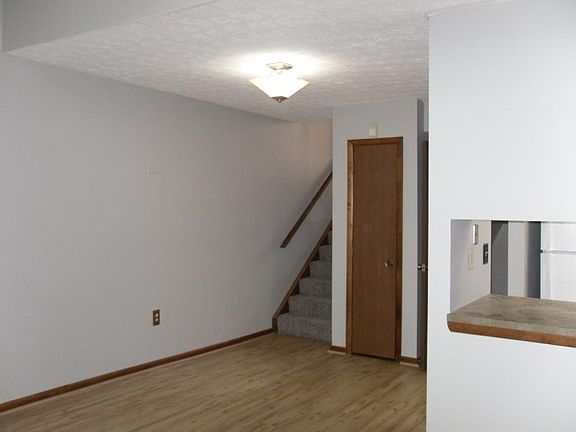 4th image of 1089 Redbluff Dr