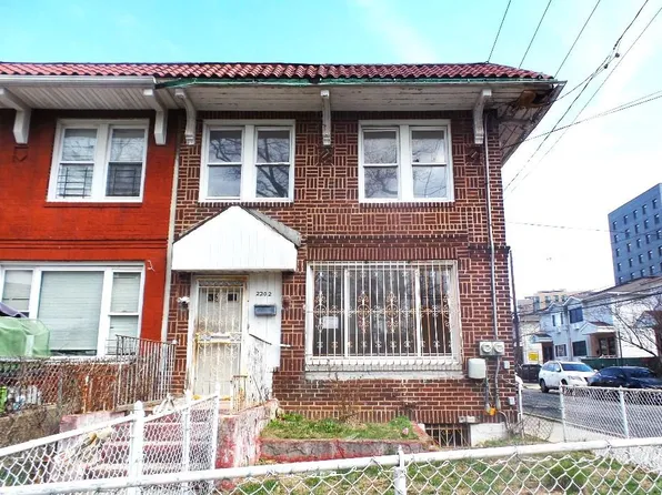 22-02 loretta rd, Far Rockaway, NY 11691