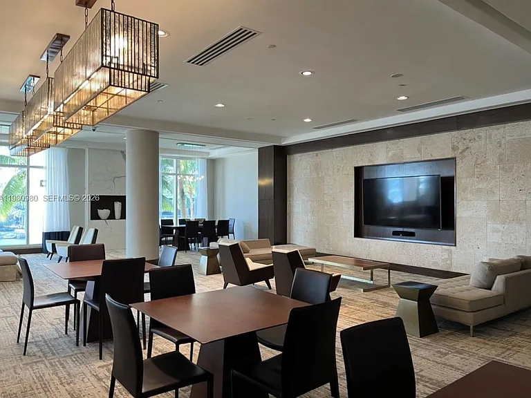 801 Brickell Key Blvd #806 — Photo 24