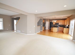 11340 Redwood Pl, Woodbury, MN 55129