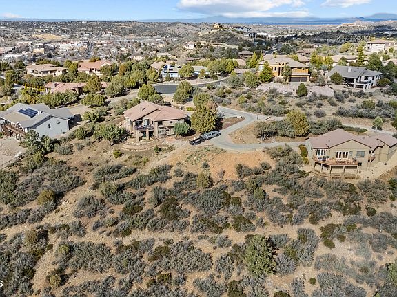 5th image of 839 Scenic Pointe
